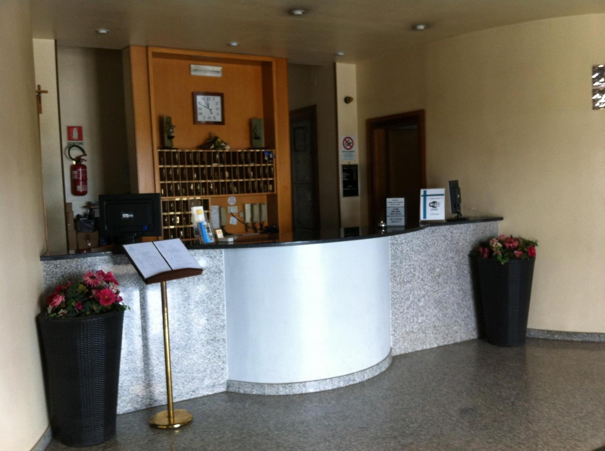 Hotel Atleti Фоджиа Экстерьер фото