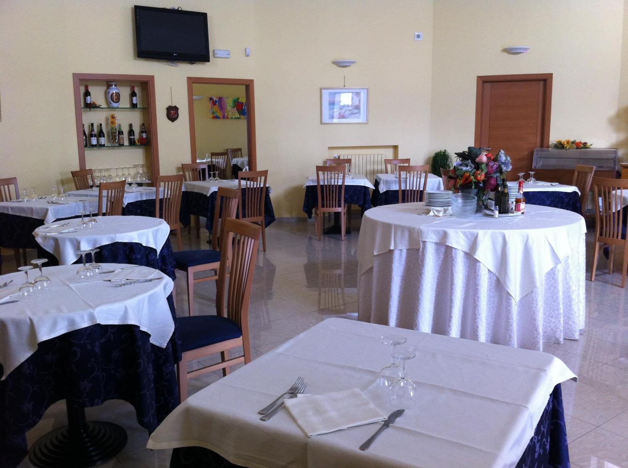 Hotel Atleti Фоджиа Экстерьер фото